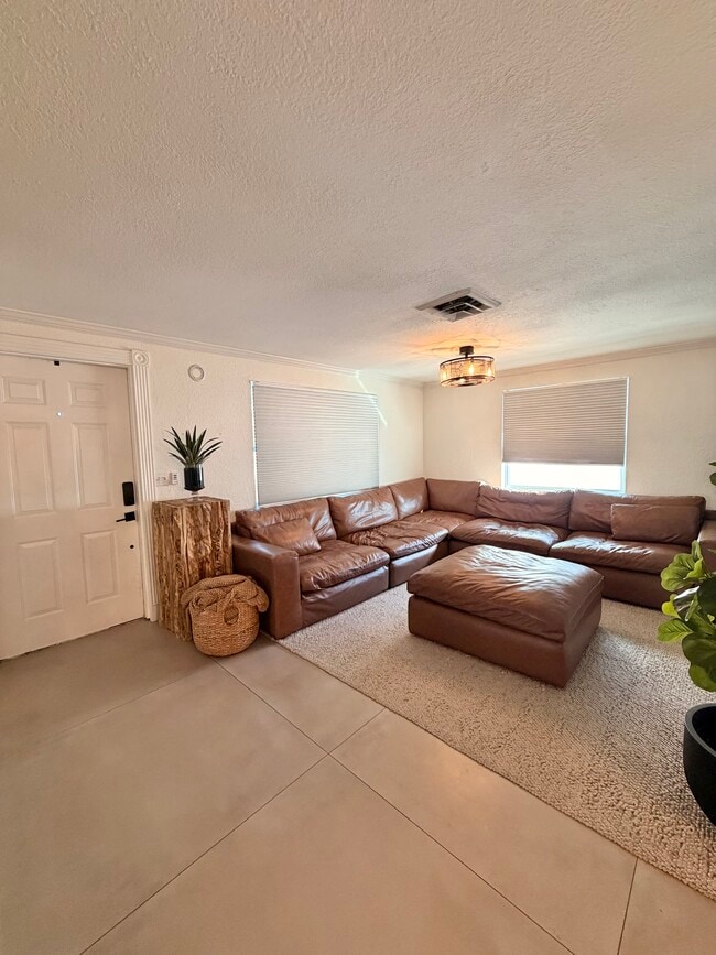 Photo - 7060 52nd St N