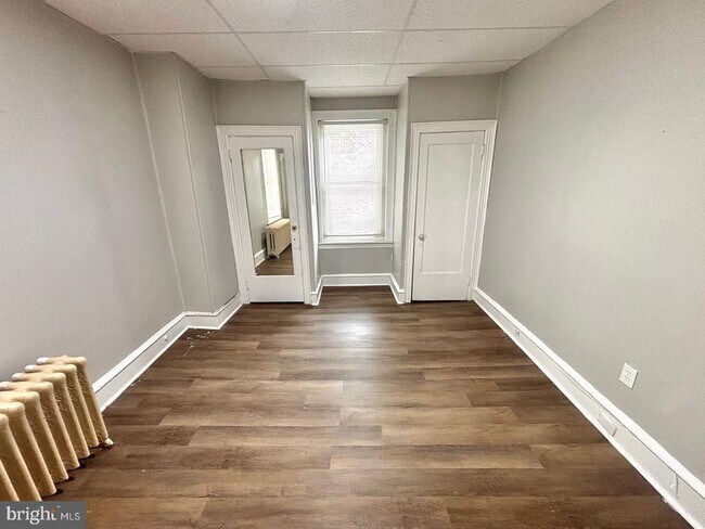 Photo - 223 S 49th St Unit 2F