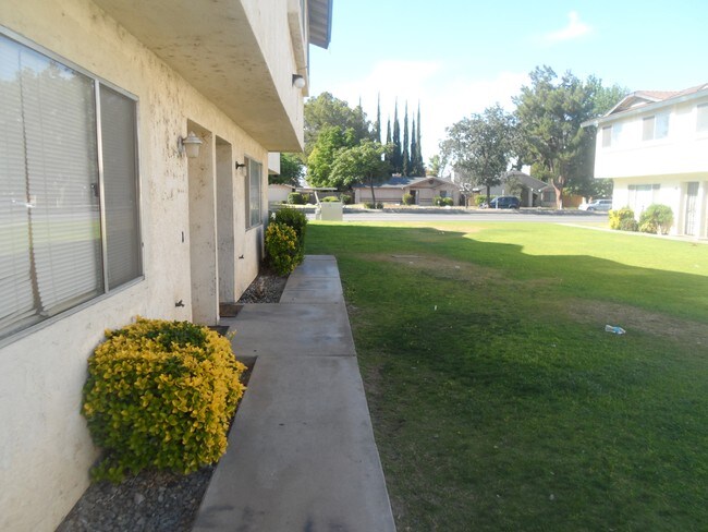 Photo - 4202 White Ln