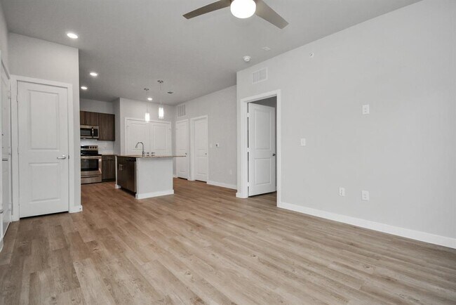 Photo - 14100 Will Clayton Pkwy