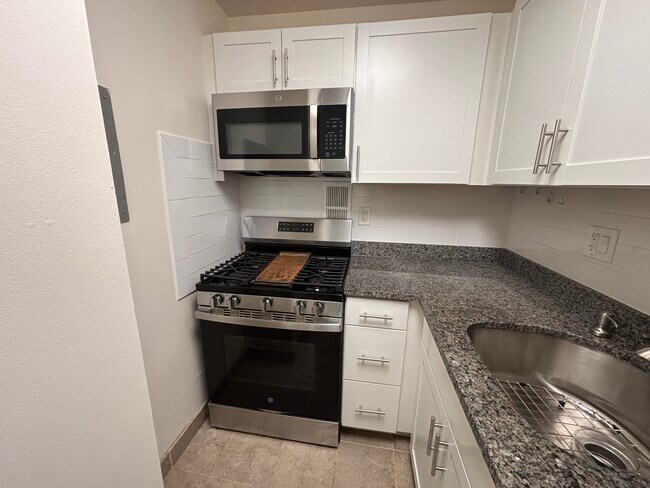 185 Freeman St Unit 148