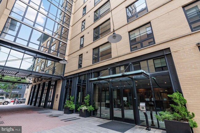 Building Photo - 2125 14th St NW Unit 319 Rental