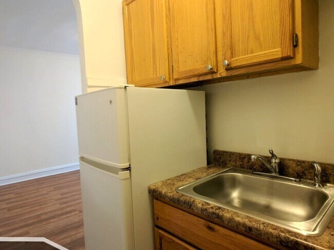 Photo - 2536 N Sawyer Ave