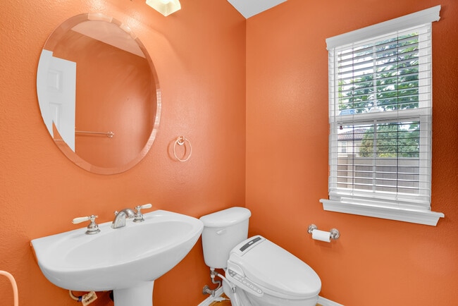 Photo - 2889 Plaza del Amo