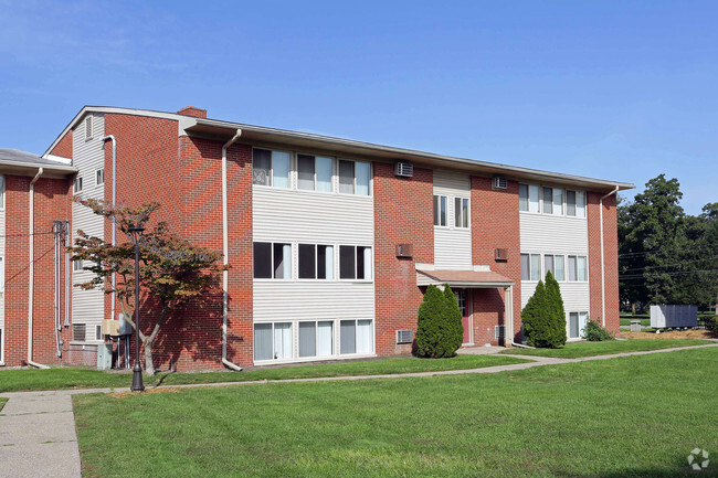 Building Photo - North Royal Oak Apartments