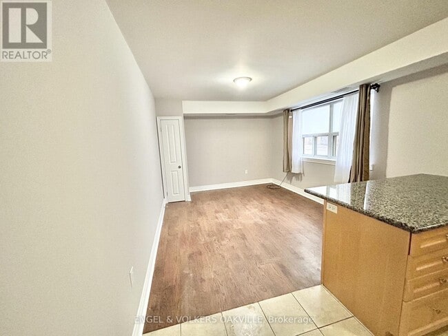 Photo - 9 Thirty Third St Unit 108