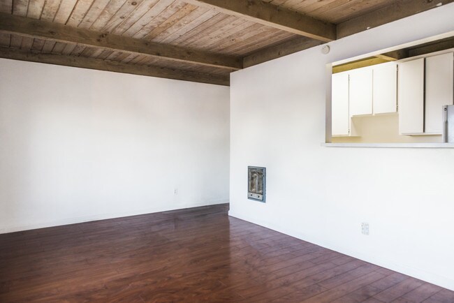 Photo - Ocean View Apartments