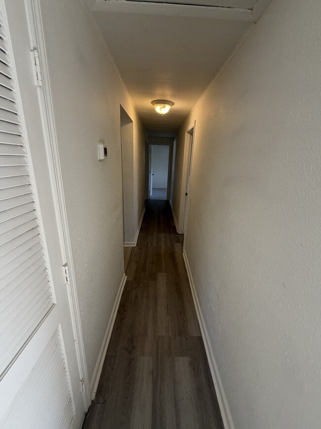 Photo - 1834 44th St S