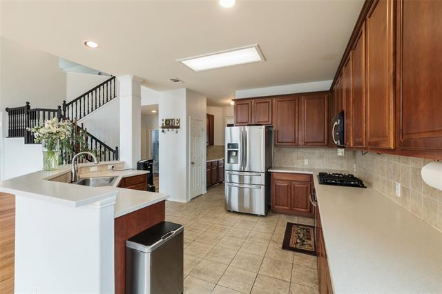 Photo - 3010 St Joseph Dr