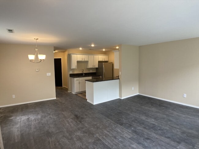 Photo - 13605 114th Ave E