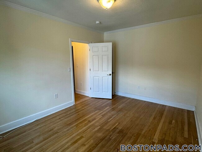 Photo - 71 Kilsyth Rd Unit 9