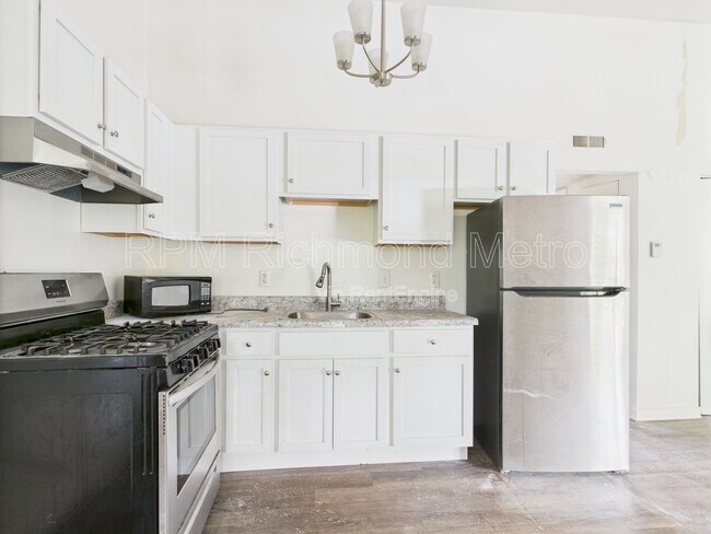 Building Photo - 3202 Midlothian Tpke Unit F Rental