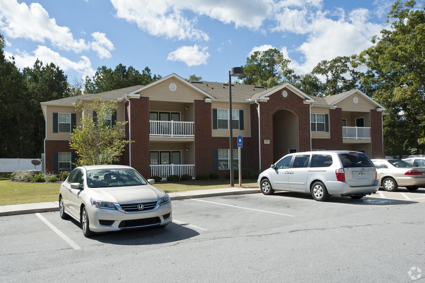 Powell Place Apartments - Powell Place Apartments