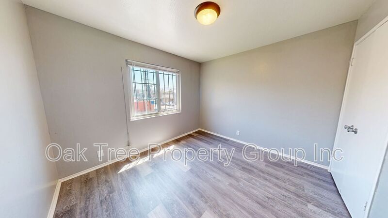 Photo - 6506 Foothill Blvd