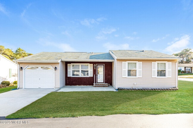 Building Photo - 49 Westport Dr