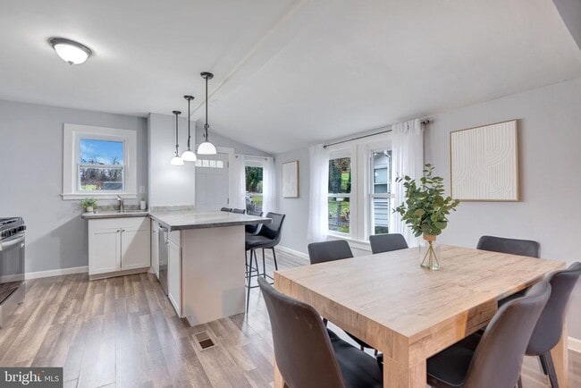 Photo - 504 Capitol Heights Blvd