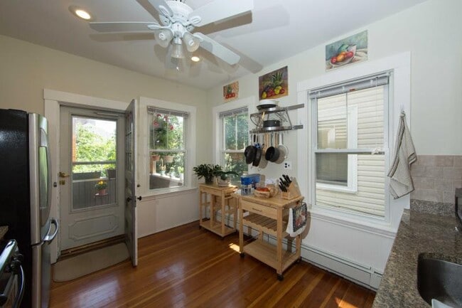 Photo - 102 Franklin St Unit 2