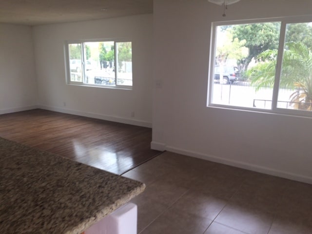 Photo - 627 S Kern Ave