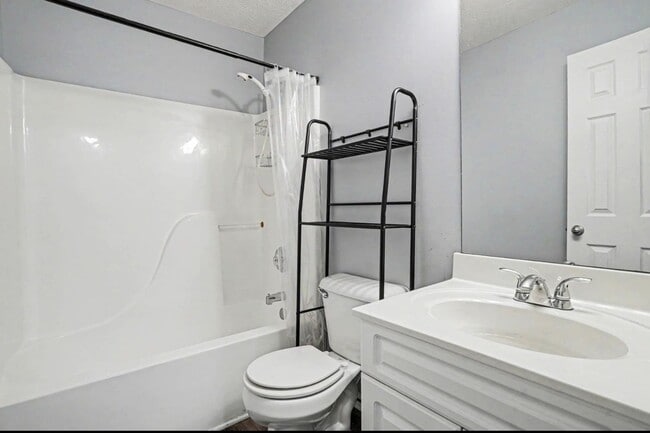 Photo - Donelson Townhome!