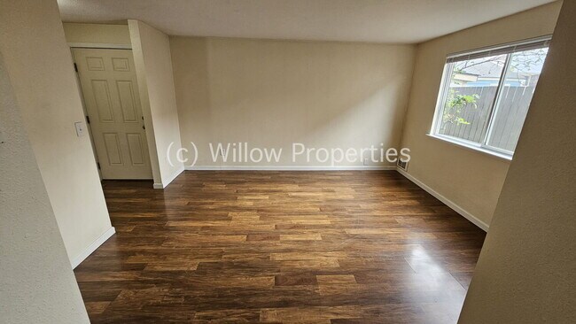 Two Bedroom in Tacoma
