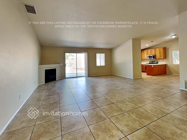 Photo - 2628 N Maple Ave