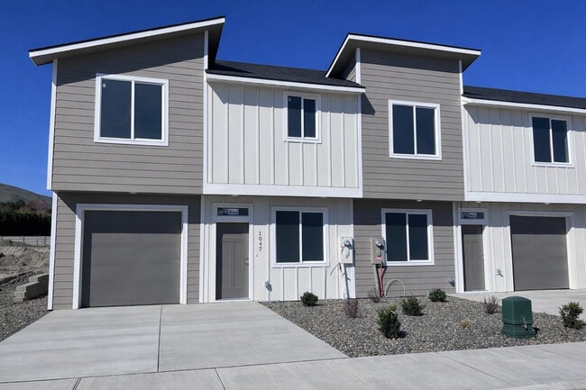 Photo - The Ridge Townhomes