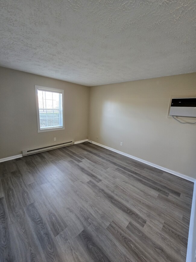 Building Photo - 4951 W 600 N Unit #4 Rental
