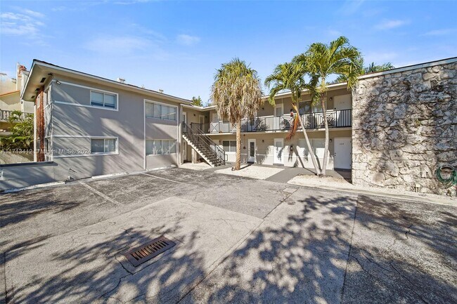 Photo - 95 Edgewater Dr Unit 107