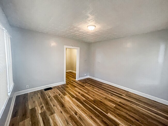 Photo - 1315-1317 N Gale St Unit 1317 N Gale St