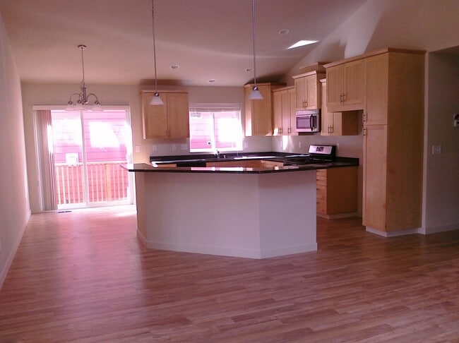 Photo - 5206 NE 29th Ave