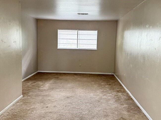 Photo - 3508 Delaware St