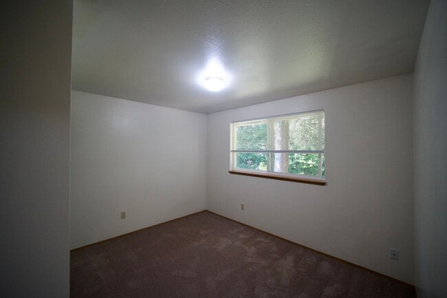 Photo - 5175 Unit A