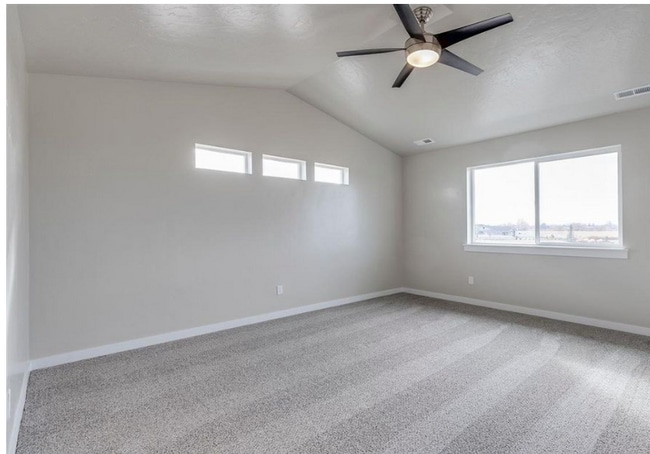 Photo - 949 N Synergy Ln
