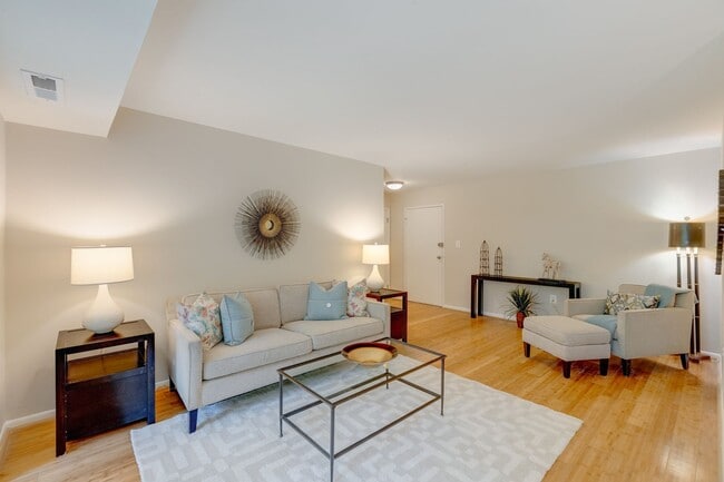 Photo - Lafayette Park Condominium | All Utilities Included | Pool, Tennis Court & Clubhouse Unit 101