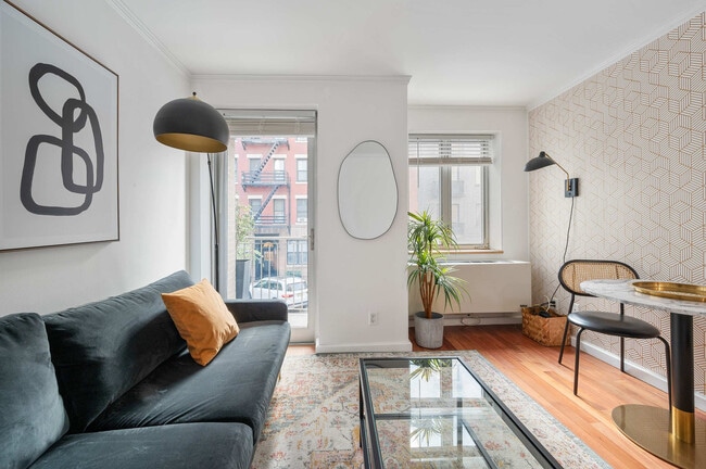 Photo - 209 W 20th St Unidad SI ID1013663P