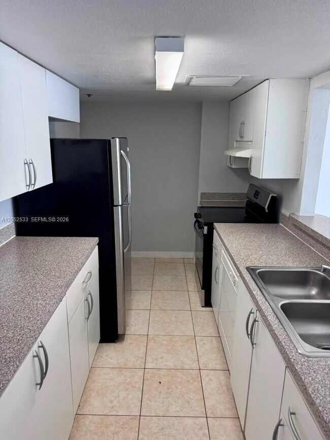 Photo - 7545 E Treasure Dr Unit 8J