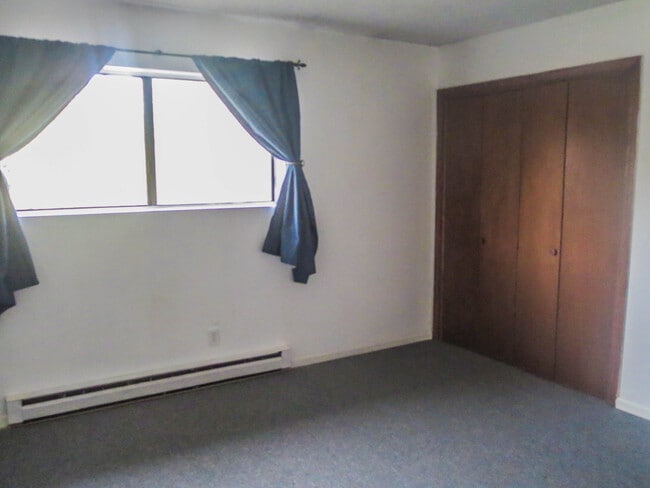 Photo - 1290 S Lone Tree Rd