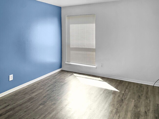2 BR, 2BA - Second BR