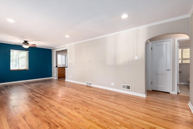 Photo - 3011 Dexter St