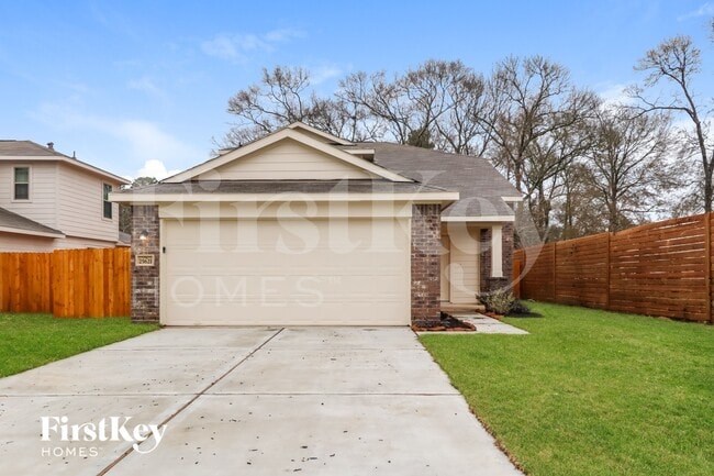 Building Photo - 25621 Roy Rogers Rd