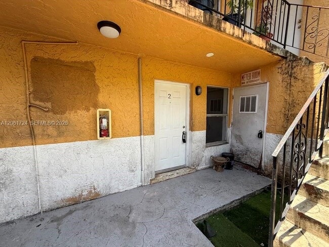 Photo - 3045 NW 21st Ct Unit 2
