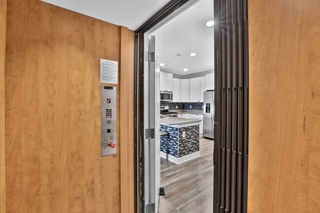 Photo - 106B King St