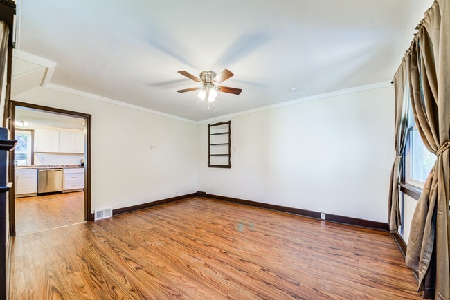 Photo - 1155 South Ave