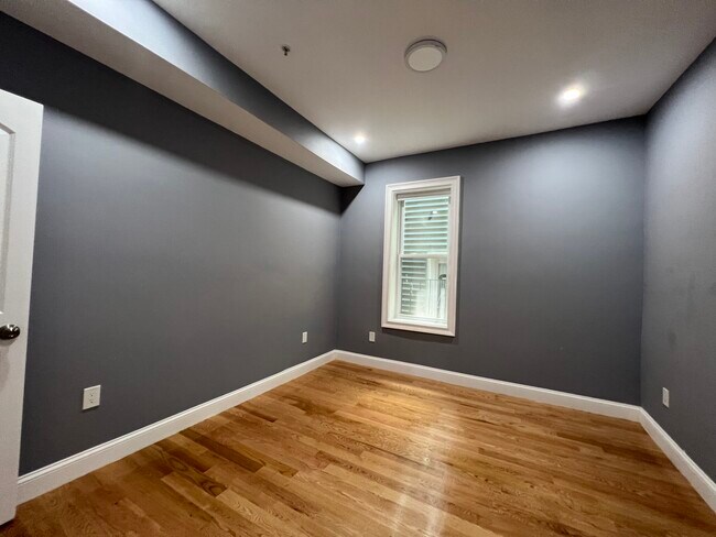 Photo - 339 Cambridge St Unit 2R