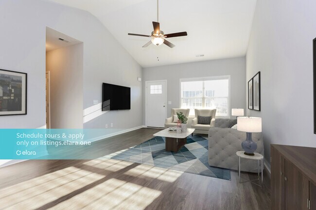 Photo - 1044 ECHO RIDGE RD.