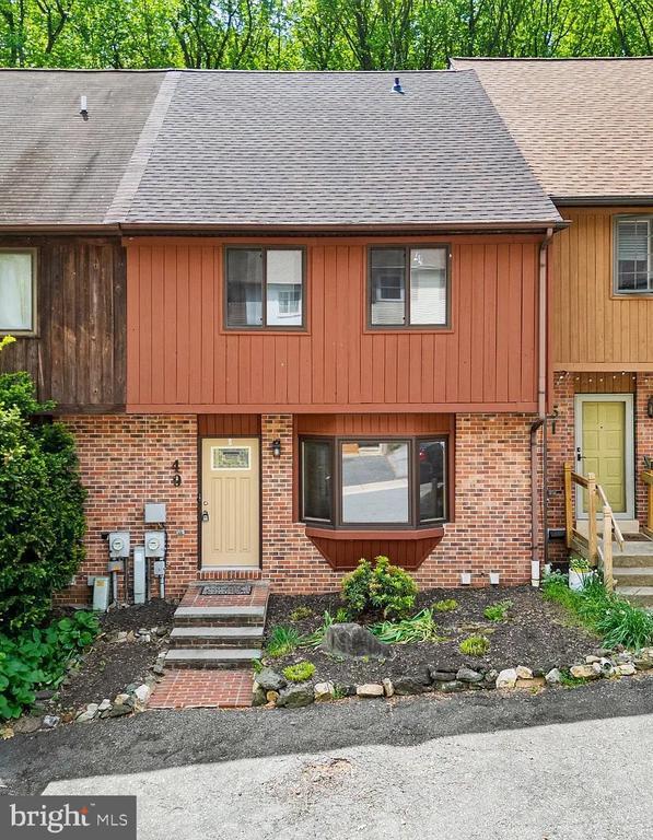 Photo - 49 Helios Ct Townhome