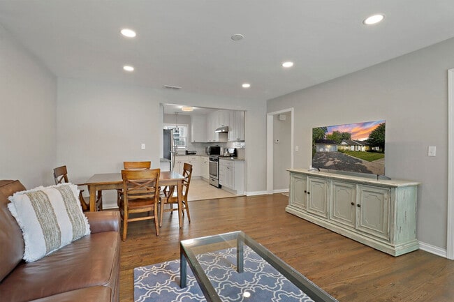 Photo - 1428 North Ave Unit ID1309882P