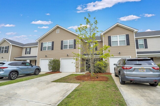 Savannah Highlands Townhome Available - Savannah Highlands Townhome Available