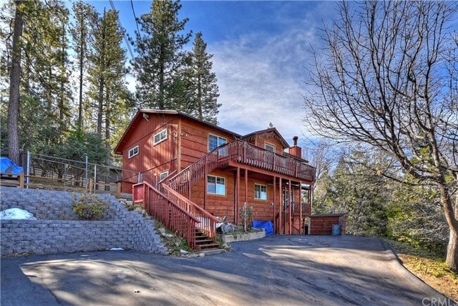 3 bedroom/ 3 bath. Fully furnished ready f... - 3 bedroom/ 3 bath. Fully furnished ready f... House