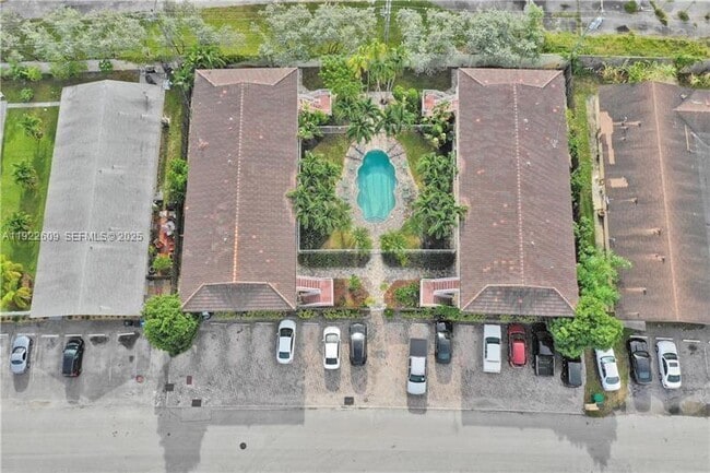 Photo - 1424 Holly Heights Dr Unit 5